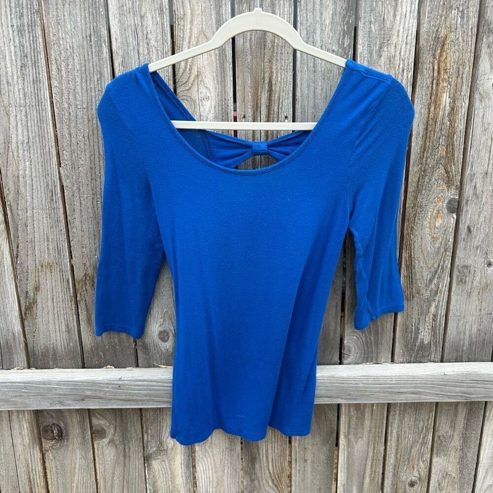 Deb tshirt blouse see through back size small